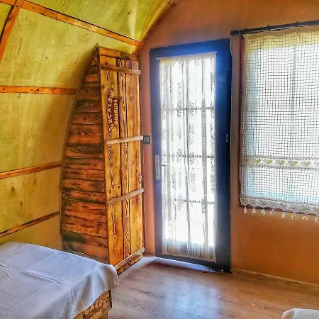 Bungalow Bodrum בית אירוח